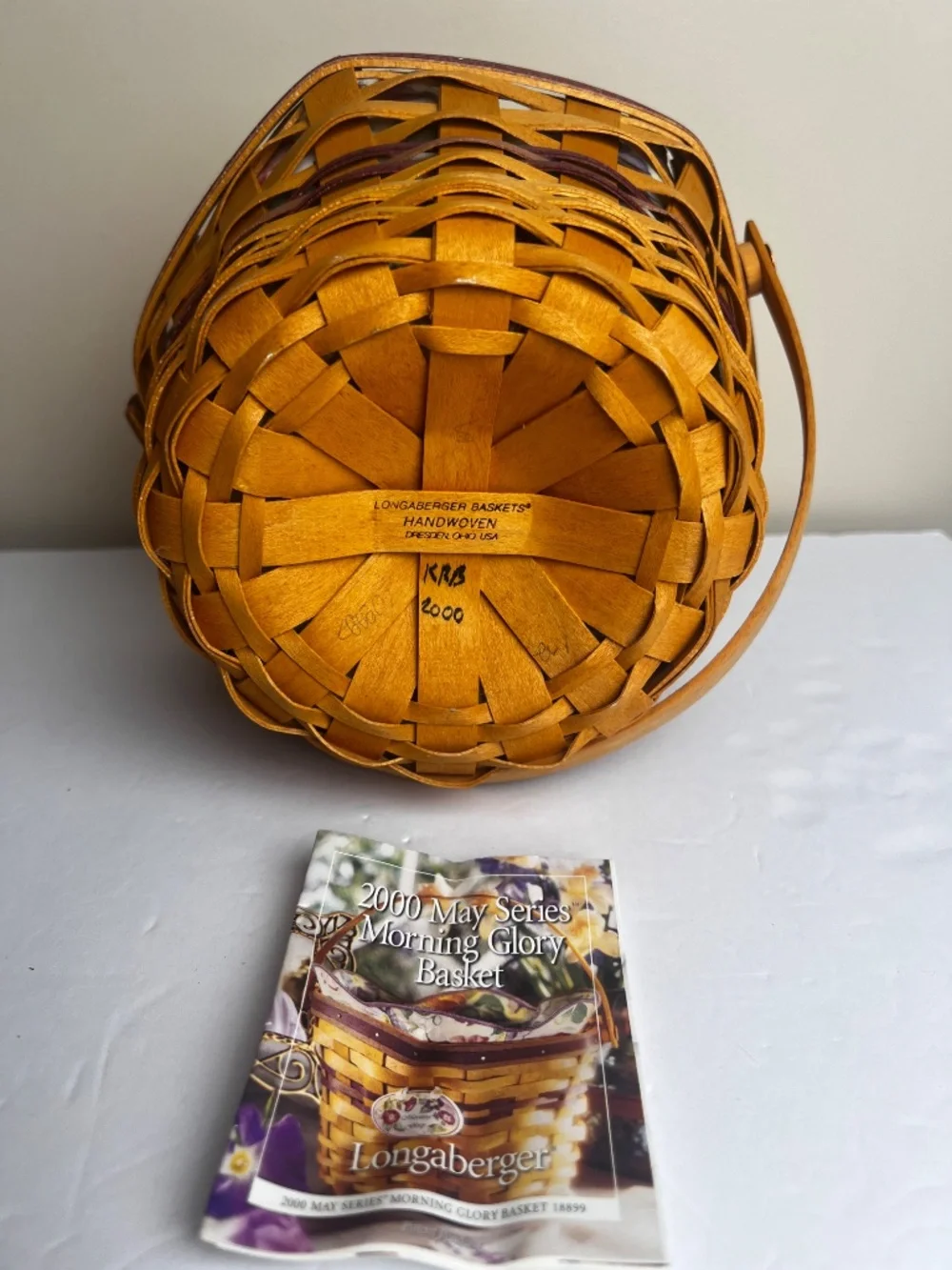 2000 May Series Longaberger Morning Glory Basket liner protector tie-on